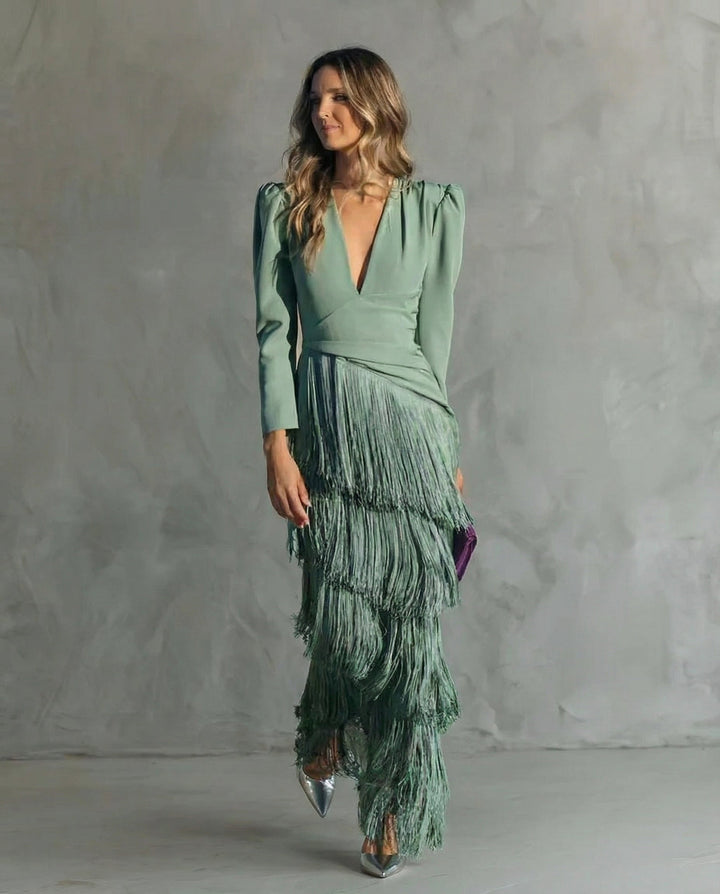 Violet  Elegant midi dress with fringe sleeves
